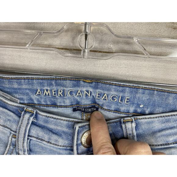 American Eagle Jeans Womens 4 Short Light Wash mid rise jegging crop distressed - Picture 3 of 11